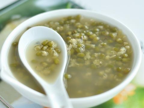 夏天快到了 教你如何煮出超美味的绿豆汤