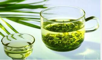 中医告诉你绿茶好处多 也能治疗湿疹！