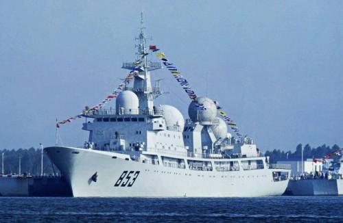 日防卫省：中国军舰15日凌晨进入“日本领海”