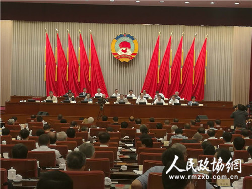 政协十二届全国委员会常务委员会第十六次会议在京闭幕。齐波 摄