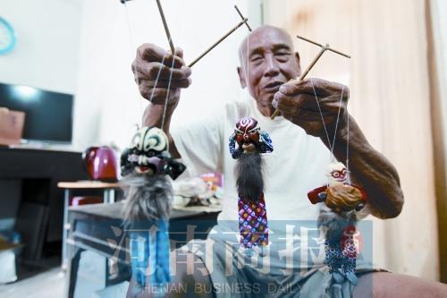 “猴加官”唯一传人 88岁老手艺人的坎坷人生