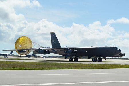 美军6月曾在日韩空域实施B-52训练 重点演练轰炸