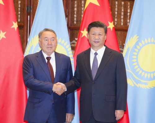 9月2日，国家主席习近平在杭州同哈萨克斯坦总统纳扎尔巴耶夫举行会谈。
