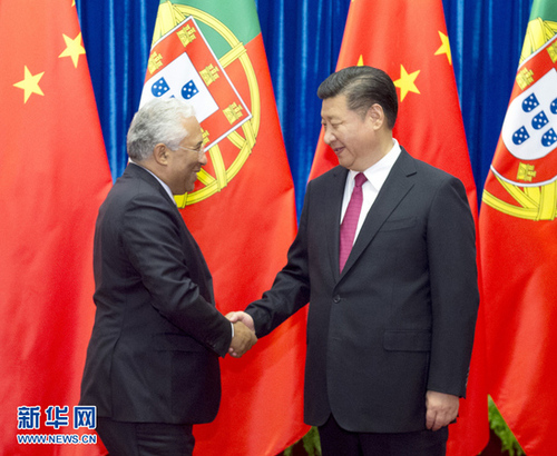10月8日，国家主席习近平在北京人民大会堂会见葡萄牙总理科斯塔。　　新华社记者 王晔 摄
