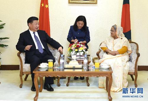10月14日，国家主席习近平在达卡同孟加拉国总理哈西娜举行会谈。 新华社记者谢环驰摄