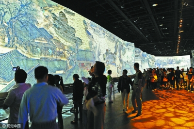 上海世博园区中国馆内的动画版《清明上河图》
