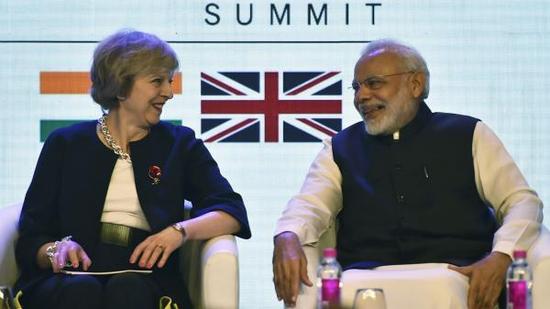 特蕾莎·梅首访印度 称要为英国自由贸易铺路