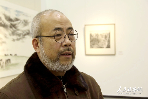 人民政协报社《画界》杂志主编刘根长接受媒体采访。