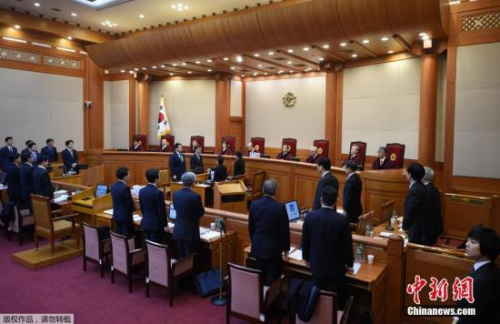 韩国法院庭审。