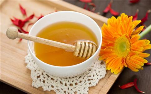 蜂蜜有哪几种 蜂蜜的作用是什么 喝蜂蜜有什么好处