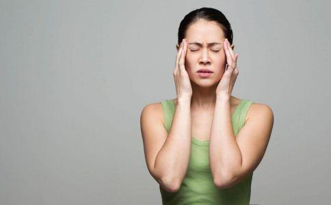 偏头痛按摩哪里 头痛按摩哪里可以缓解 缓解头痛按摩哪里