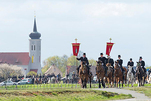 索布人复活节盛装马队游行