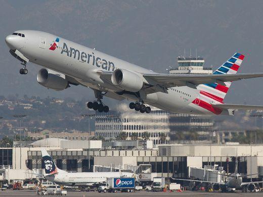 不顾乘客抱怨 美国航空再次缩小经济舱座位间距