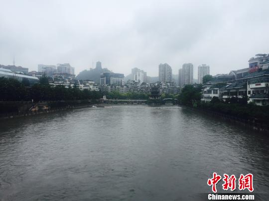 持续强降雨致贵州12.7万人受灾1人失踪