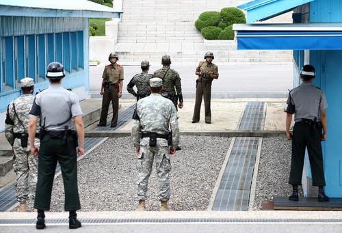 韩提议与朝举行军事会议 中方:支持朝韩打破僵局