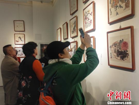 齐白石入室弟子周铁衡书画篆刻文献展在沈阳举办