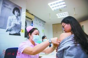 首批宫颈癌疫苗将抵广州专家建议趁年轻尽早接种
