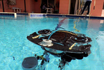 埃及工程师研制潜水机器人 可在水下拾取物体