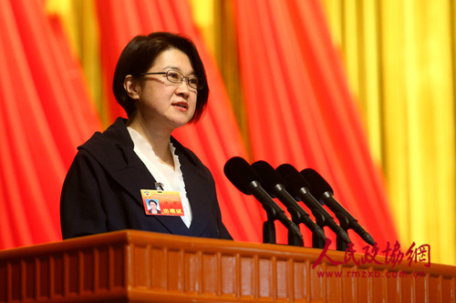 6、北京市政协十三届一次会议举行大会发言，王英委员代表民革北京市委发言。