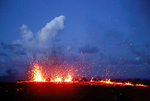 夏威夷火山周边已有19条裂缝 不断冒出有毒气体