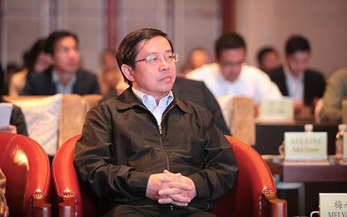 济宁辞职市长梅永红三年后再跳槽：将离开华大基因加盟碧桂园