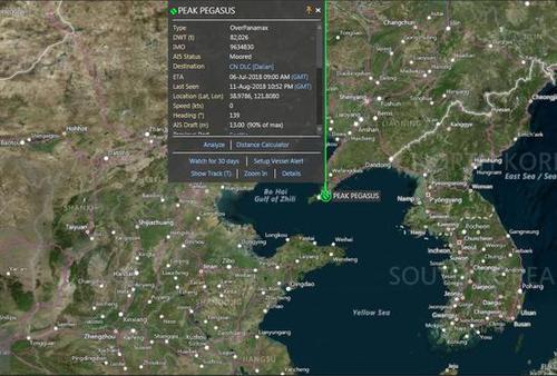 根据卫星图显示，“飞马峰号”进入大连港。图片来自路透社