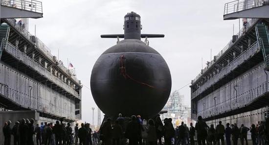 俄拉达级常规潜艇时隔14年终下水 中国将引进4艘