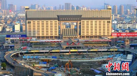 重建的杭州站于1999年底正式启用，沿用至今。　铁路杭州站提供 摄