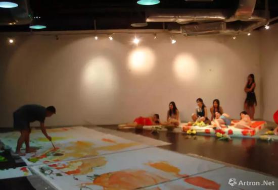 当代唐人艺术中心的展览