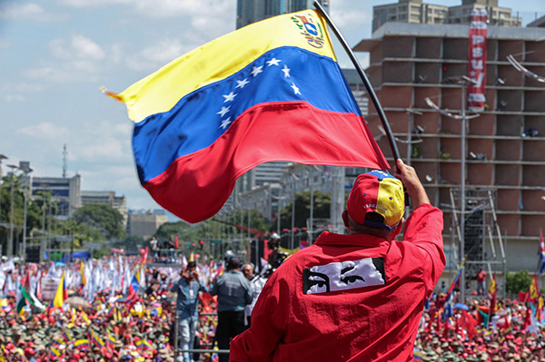 委内瑞拉空军一高官倒戈 军方:其对军队无指挥权