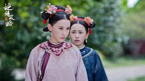 中国女演员蹭戛纳红毯不走 遭保安驱赶假装听不懂