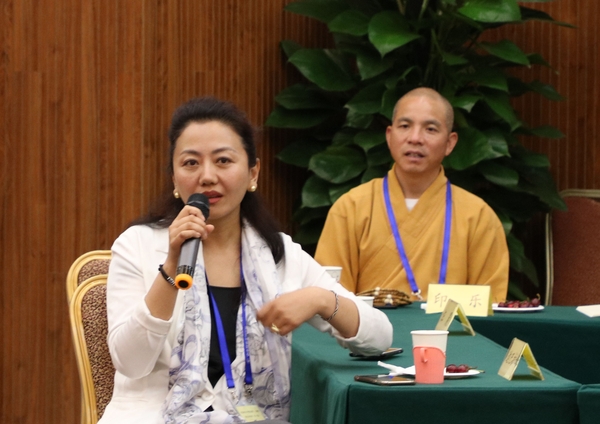 3.边巴拉姆委员谈西藏文化发展与保护