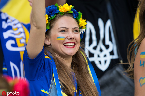 乌克兰新总统自夸本国美女如云 遭批“性别歧视”