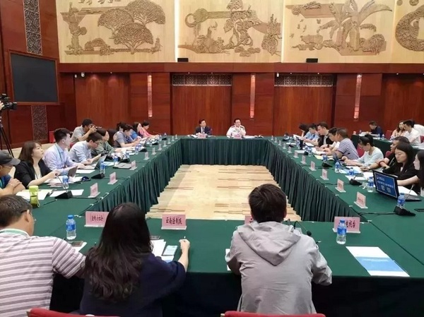 6月25日，国际禁毒日前夕，司法部在云南昆明召开记者吹风会，发布《中国司法行政戒毒工作发展报告》。
