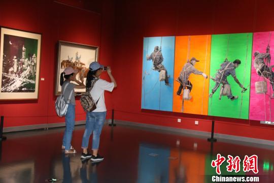“风帆起珠江”美术作品巡展亮相呼和浩特
