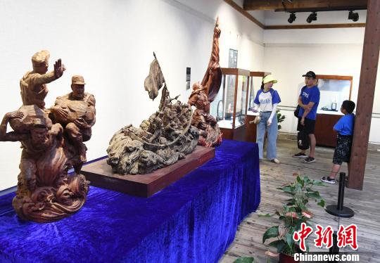 青蓝门径·福建青年艺术家雕刻作品展探索师承与发展
