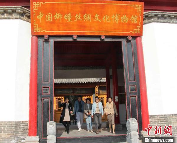 图为柳疃镇建设了中国柳疃丝绸文化博物馆。　赵晓 摄