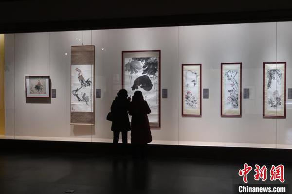 著名国画家郑月波作品辽博展出展示传统水墨画创新魅力