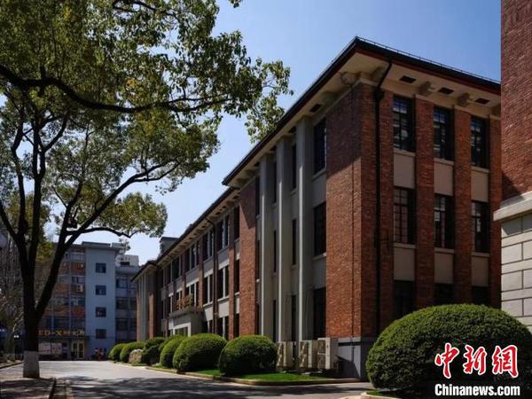 新增全国重点文保单位“上海交通大学早期建筑”揭牌