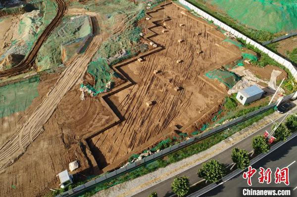 新寺遗址发现古代道路。陕西省考古研究院供图
