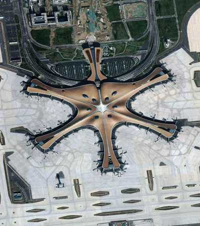 ▲卫星拍摄的北京大兴国际机场真彩色融合正射影像。获取时间：2019年11月13日，卫星资料来源：高分七号