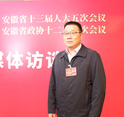 安徽省政协委员、亳州市政协主席汤涌：职教专业要与产业发展“无缝对接”