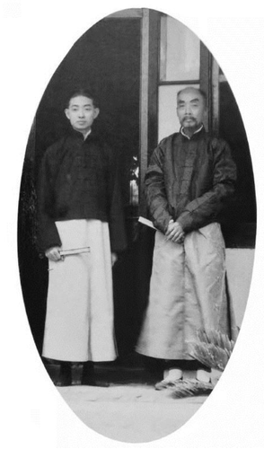 1922年6月19日，张謇与梅兰芳在南通合影。
