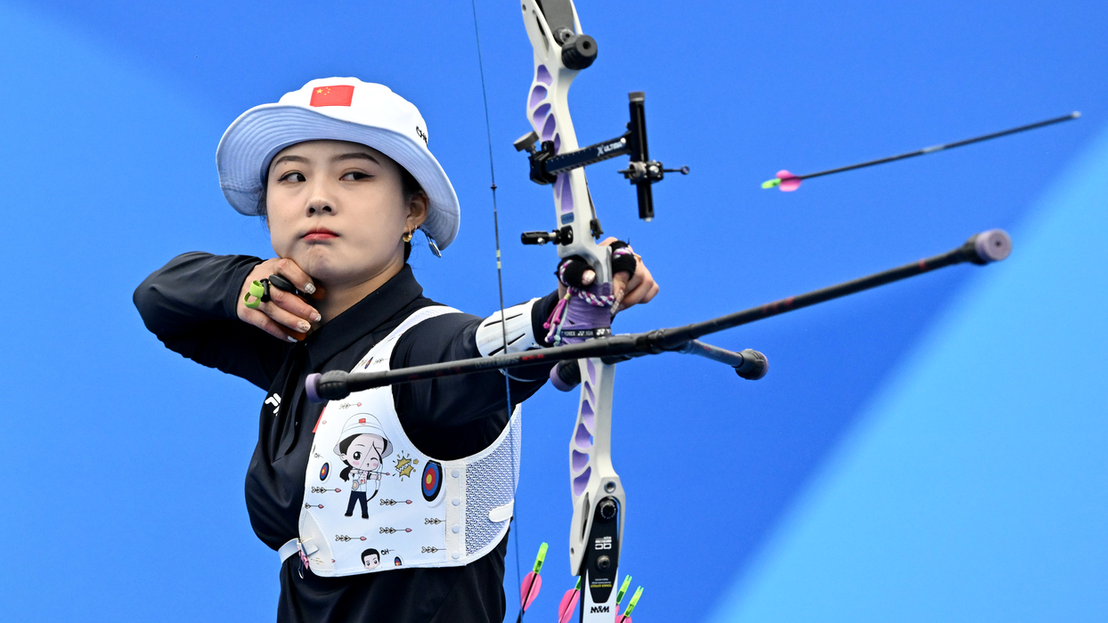 【高清组图】女子射箭反曲弓个人赛：中国选手李佳蔓夺得铜牌
